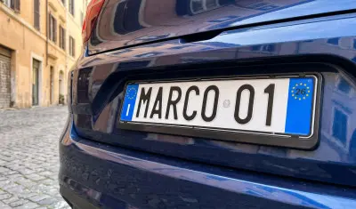 Targhe auto personalizzate